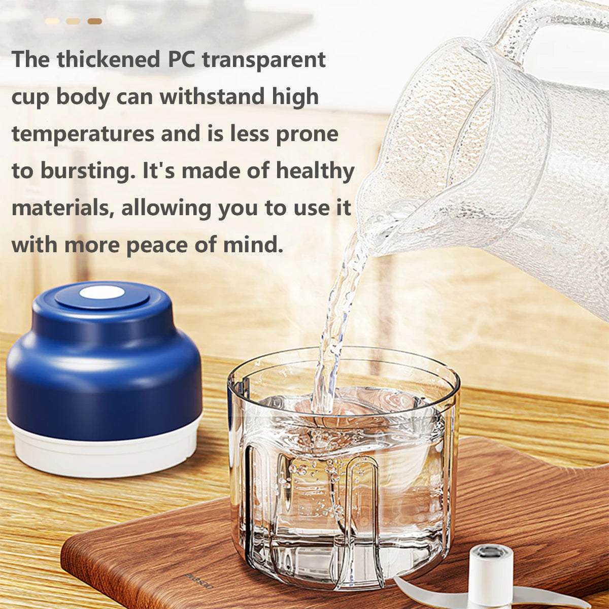 Electric Garlic Mincer 320ML Vegetable Chopper Food Chopper, USB Mini Garlic Mincer, Onion Chopper Portable Small Food Processor